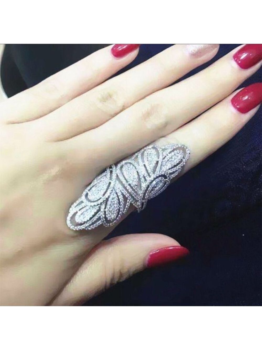 🌹SALE 🌹 Sz 7 Silver Rhinestone Statement Ring